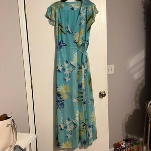 Eva Mendes • New York & Company floral blue, green dress. Worn once